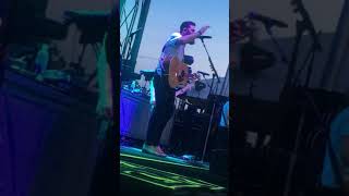 Jordan Davis - Slow Dance In A Parking Lot