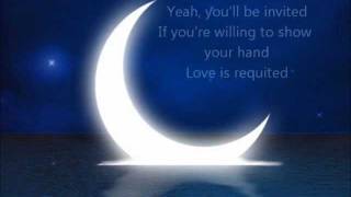 Love is Requited - Elisa - (with lyrics)