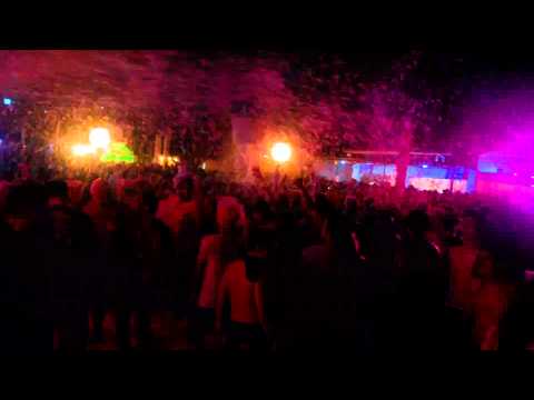 siloso beach party 2016