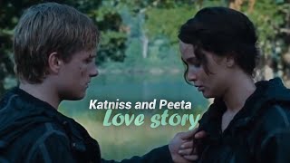 Katniss×Peeta »The Hunger Games (Departure)
