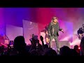 MOTLEY CRUE  with Vince Neil falling on stage   « Wild Side ». live Atlantic City, May 3 rd 2024