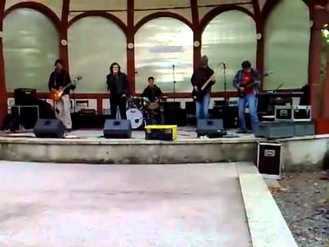 Thorley - Život jako hračka (letní frozenfest live - 2010)