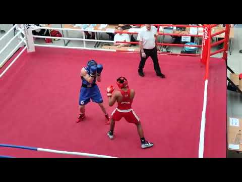 Calvin Klingbeil vs  Marlon Steinike 28.04.2022 Wittenburg deutsche Meisterschaften im Boxen