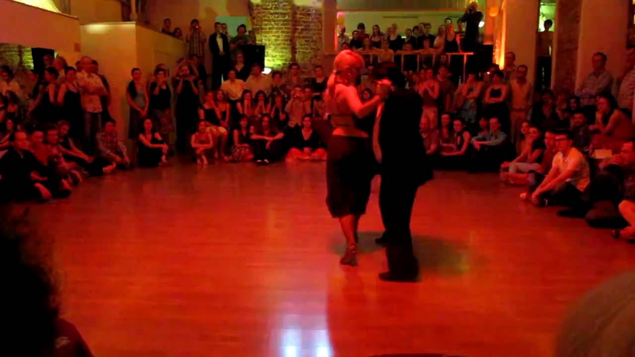 Alejandra Mantiñan y Aoniken Quiroga  2.mkv