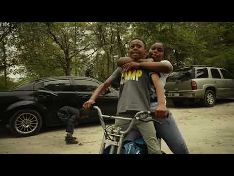 Flyboy L - Family First ft Trackleana (Official Music Video)