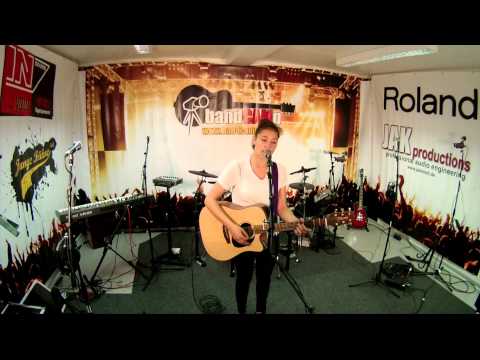 InSound bandCAMp 2015: Emelie Müller - Um die Welt