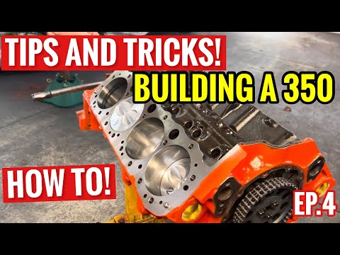 BUILDING A 350 CHEVY! A MUST WATCH FOR NEW BUILDERS! AVOID HOW TO INSTALL PISTONS AND RINGS!
