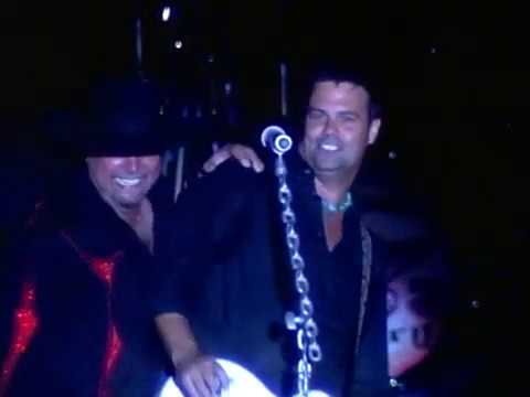 VTS 01 2 VINTAGE MONTGOMERY GENTRY LIVE FULL SHOW 6-23-2006
