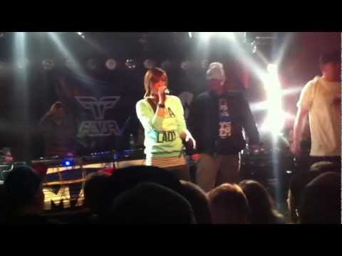 Tomiko ft. Justyna Kuśmierczyk - Pewność Siebie Aptaun Tour