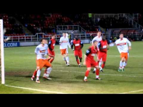 Kettering Town 0-5 Luton Town Lge Howells Watkins Kovacs Taylor Fleetwood 1st Jan 2012
