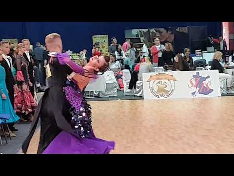 Justas & Ainė Bratislava Youth ST open english waltz