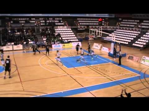 Mates Washburn y Faner / Amics - CBA