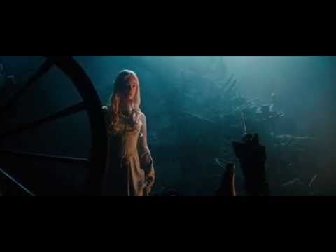 Maléfica - Avance Musical con Lana del Rey (Doblado)