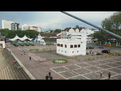 LG V50 5G ThinQ 4k 30fps Auto - Walking through the bridge again,havent been here for so long.