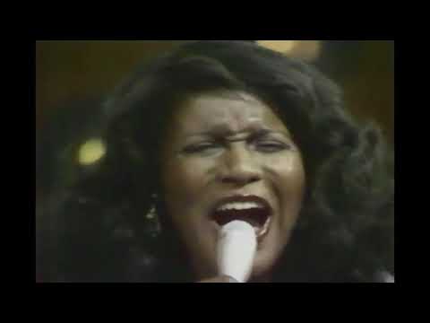 "Who Can I Run To?", by The Jones Girls (Live, 1979) (with performance by Shirley Jones in 2014)