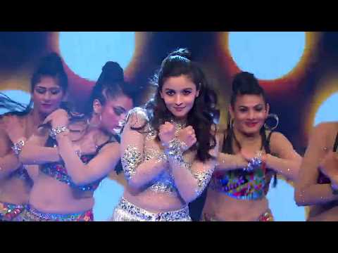 Alia Bhatt performs Tesher's Kay Gayi Chull remix at Miss India 2017