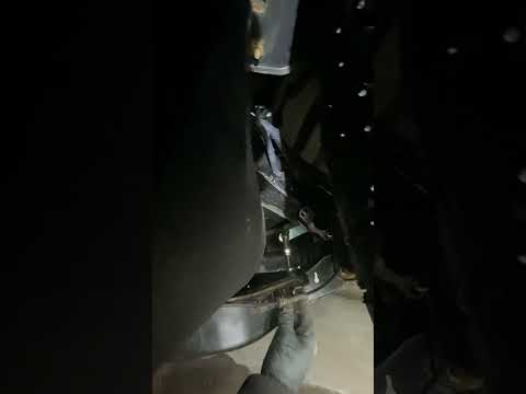 2017 Nissan armada ride height sensor replacement #automobile #mechanic #diy