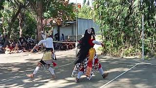 Download lagu Reog wayang mudho budoyo menang babak perang live menang srihardono pundong bantul mp3