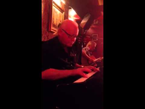 Liam Reilly - Summer in Dublin