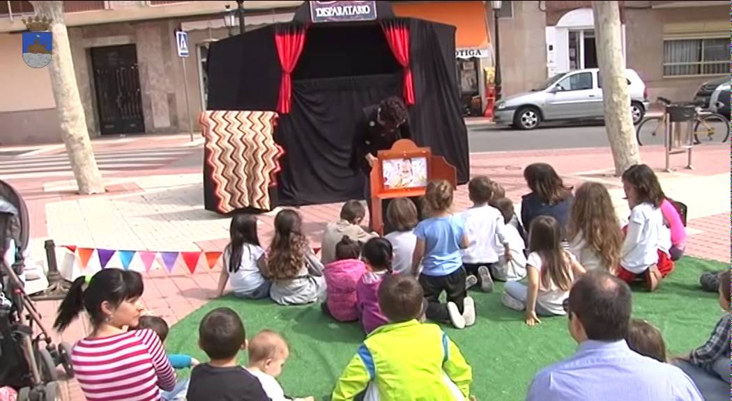 25/04/2015 - Teatro Infantil Día del Libro