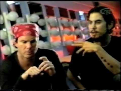 Red Hot Chili Peppers - 05-14-96 The Buzz Interview - Red TV