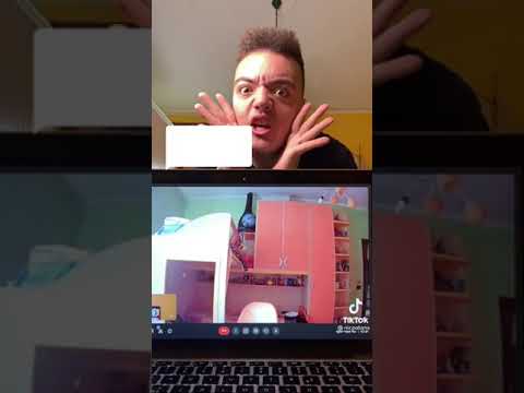 Parodia un Bacio all’improvviso