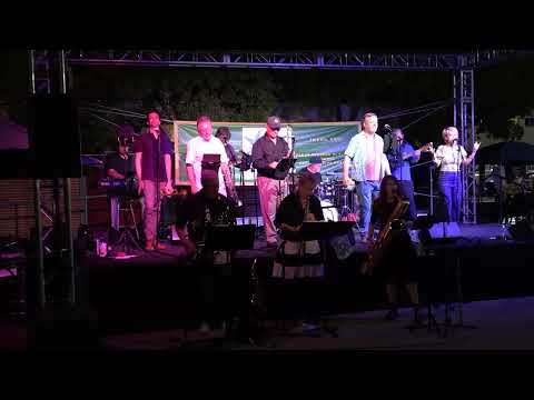 Pattie LaBelle "Lady Marmalade"