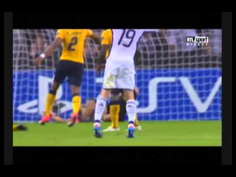 Falling back into the memories... but we can only live today !