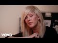 Videoklip Ellie Goulding - I Know You Care s textom piesne