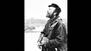 Pete Seeger - I Ride An Old Paint