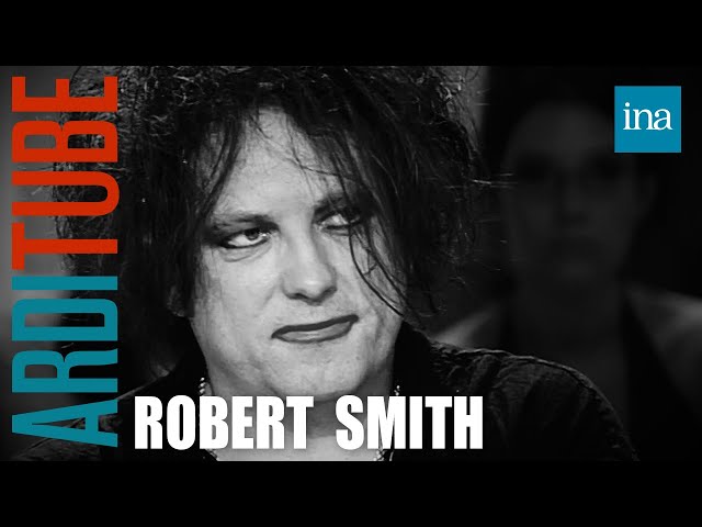 Vídeo relacionado con Robert Smith The Cure Live Artista distópico Camiseta sin Mangas