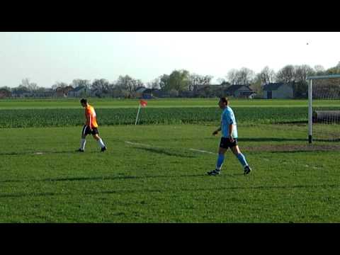 22.04.11, GKS Bedlno - Włókniarz 2:3