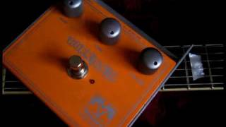 Video thumbnail for Palmer - Hurrigain pedal demo by MartinMoyan0