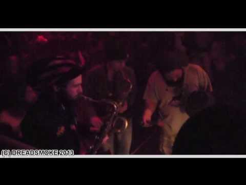 KING SHILOH ft i-jah solomon & rootsman - 2 saxs inna dub version @ w2 (rewind#4) 30-4-2013