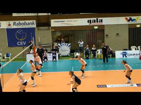 sliedrecht sport dames1 tegen C.S.M. Bucuresti