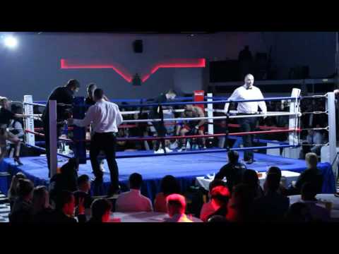 Mitchell Scarlett v Isaac Gibbs