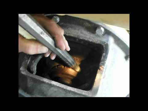 Twin Disc Clutch - Adjustment Instructions