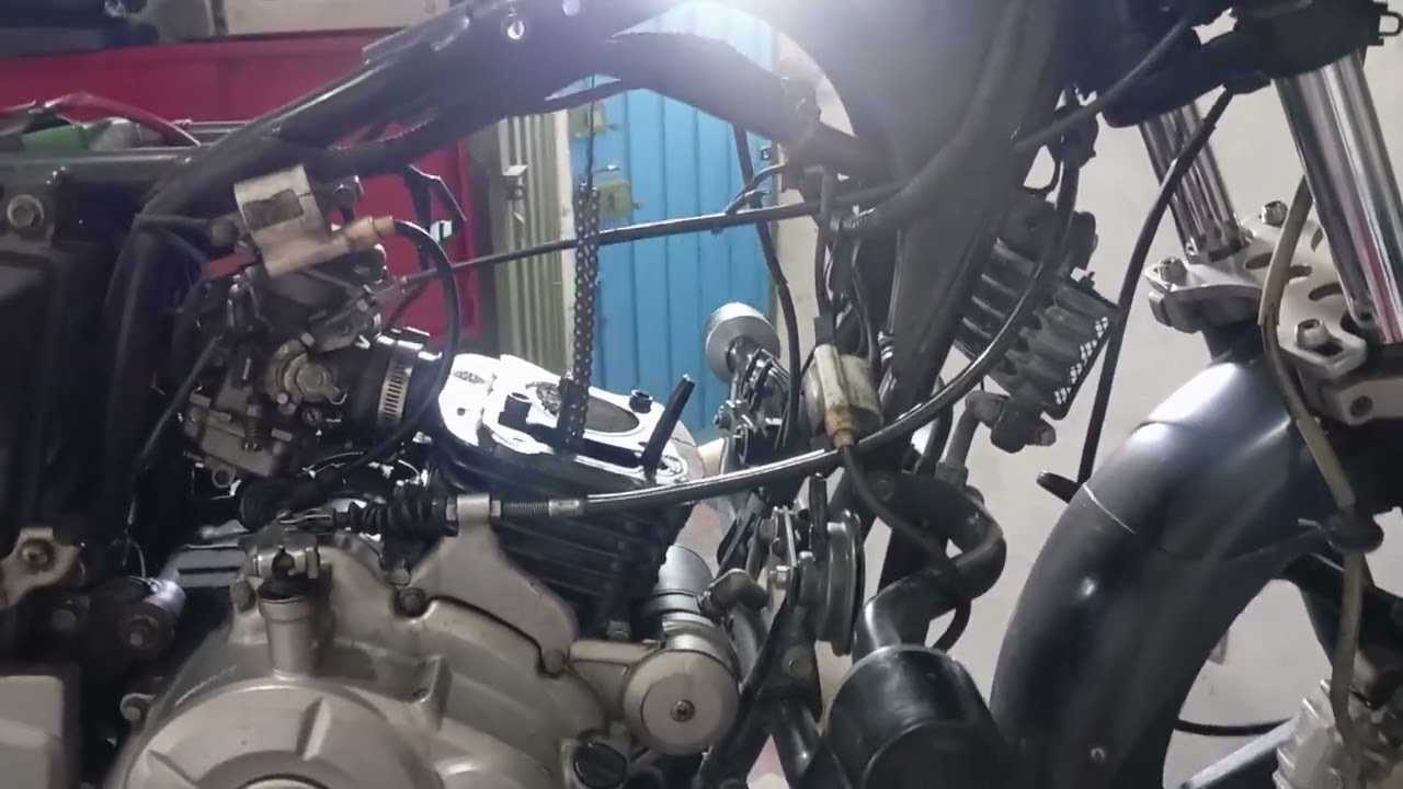 Porque mi moto quedó acelerada si todo está nuevo cualquier moto 