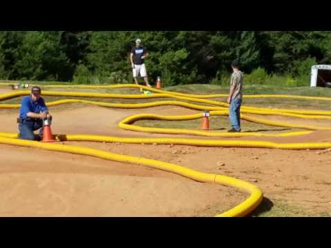 King rc September 2016 new layout ebuggy A main