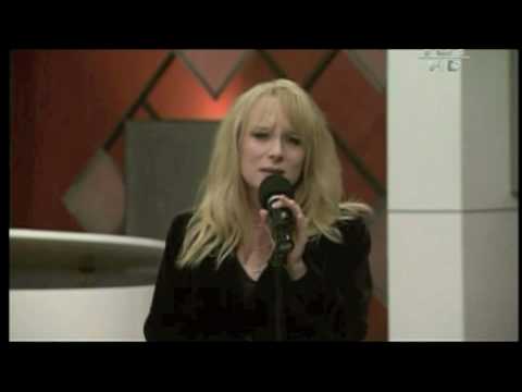 Christy Sutherland on TCT singing 