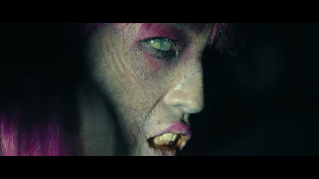 Miniature de la vidéo Teeth Grind du film We Bury the Dead