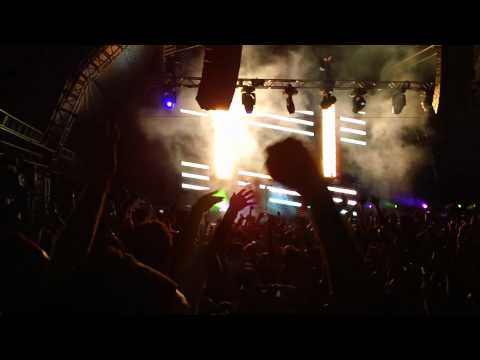 Steve Angello Size Matters @ Governors Island NYC Tim Mason - The Moment vs. Simian - We Are Friends