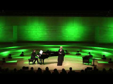 Doris Soffel sings "Flickan kom ifrån sin älsklings möte" by Jean Sibelius