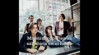 The Strokes 50/50 (subtitulos en español)