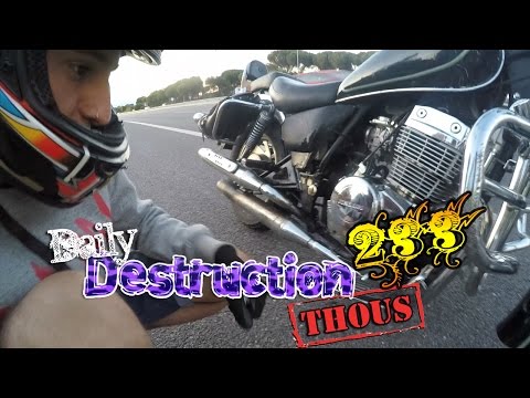 Daily Destruction Thous 233 - El Torpe de la Moto, Agua de Valencia y Bailoteos de Noche