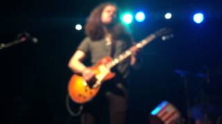 Graham solo &quot;House That Jack Built&quot;- Tyler Bryant &amp; the Shakedown