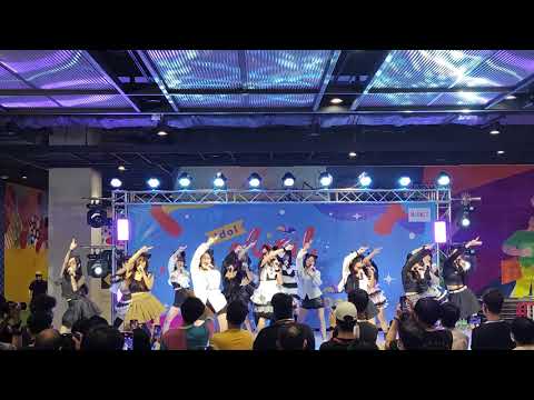 VID 0152 The Glass Girl Trainees [Full Stage ] Idol April Fool's Day  @ The Market Bangkok