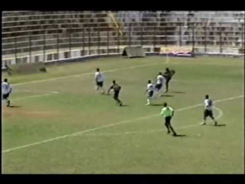 BRUNINHO MEIA ATACANTE LATERAL DIREITO