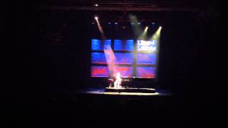 Tori Amos Live at Cain Park &quot;London Girls&quot; &quot;Something I Can Never Have&quot; (clip) Lizard Lounge