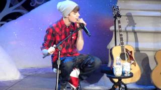 JUSTIN BIEBER - COMMON DENOMINATOR (MASSEY HALL-12/21/11)